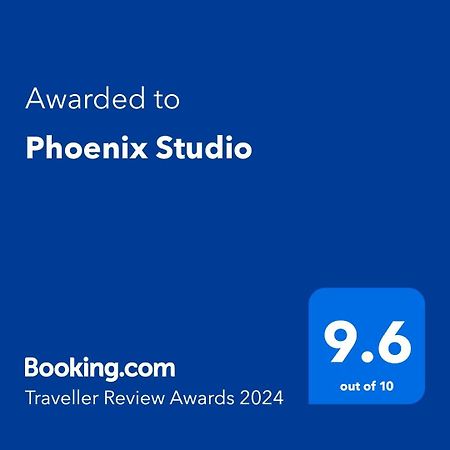 Phoenix Studio Bukares Bagian luar foto